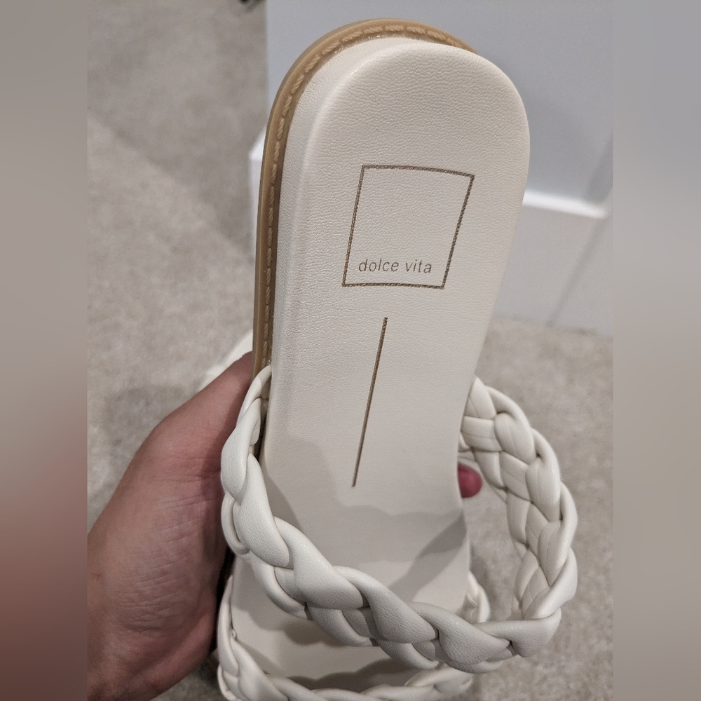 Dolce Vita Braided Sandal - Picture 5 of 8